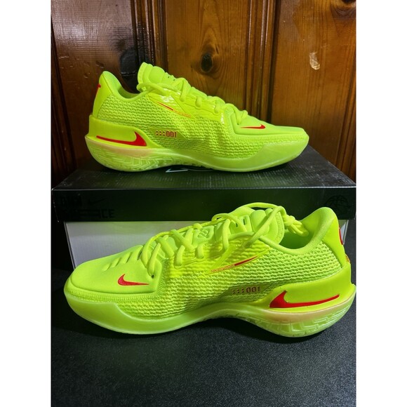 Nike Zoom GT Cut 1 EYBL Grinch Neon Green Sz 10 Men (IH3991-700) Basketball PE